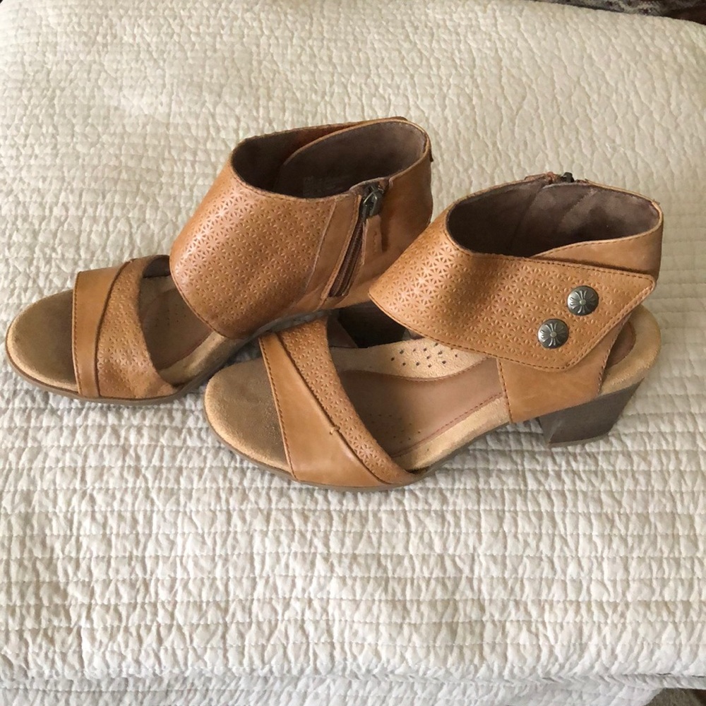 ROCKPORT Peep Toe Sandle